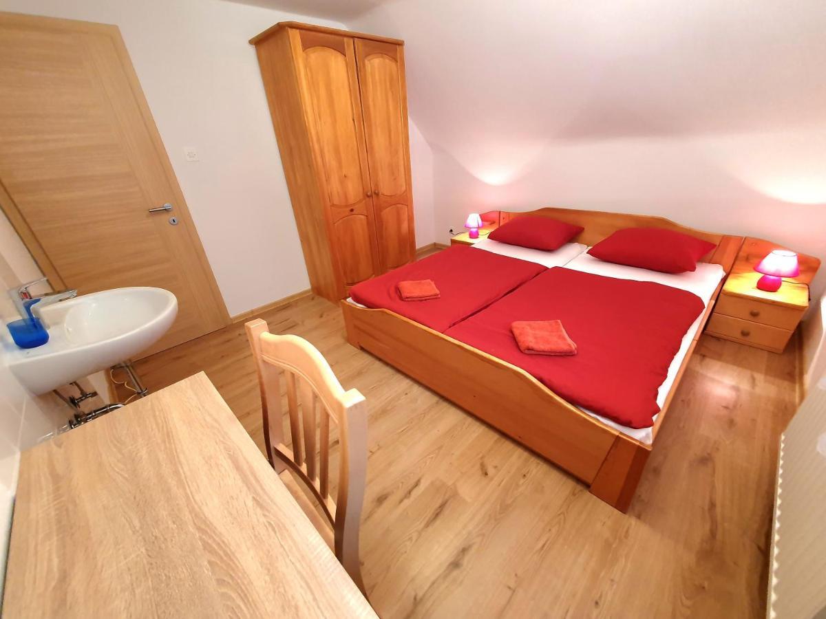 Apartmaji Zupanc Ivanka Бохинь Экстерьер фото